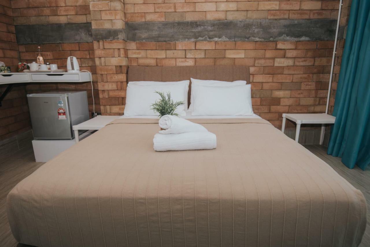 Ombak Deru Lodge Marang Zewnętrze zdjęcie